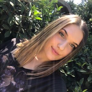 Meet your Posher, Jocelyn